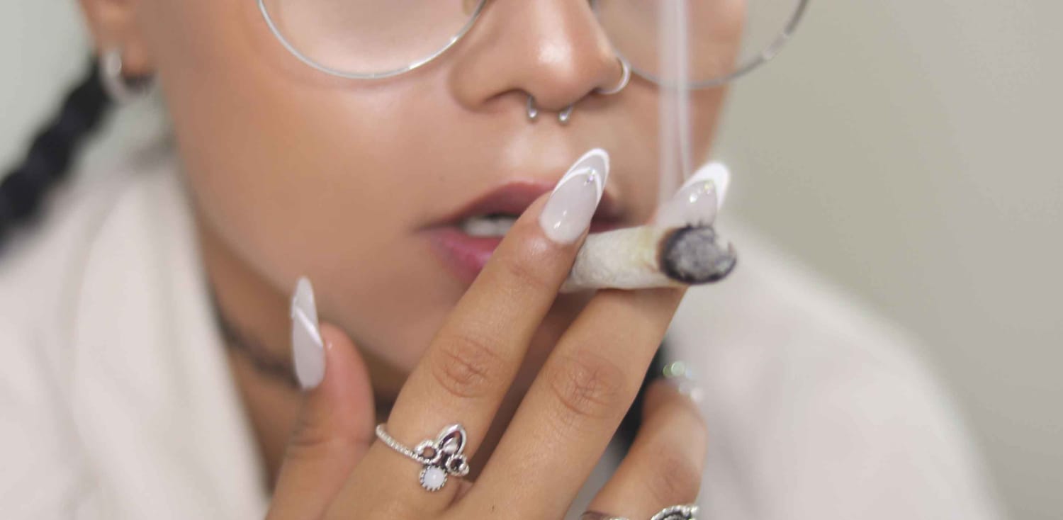 How to Roll A Joint Like A Professional
