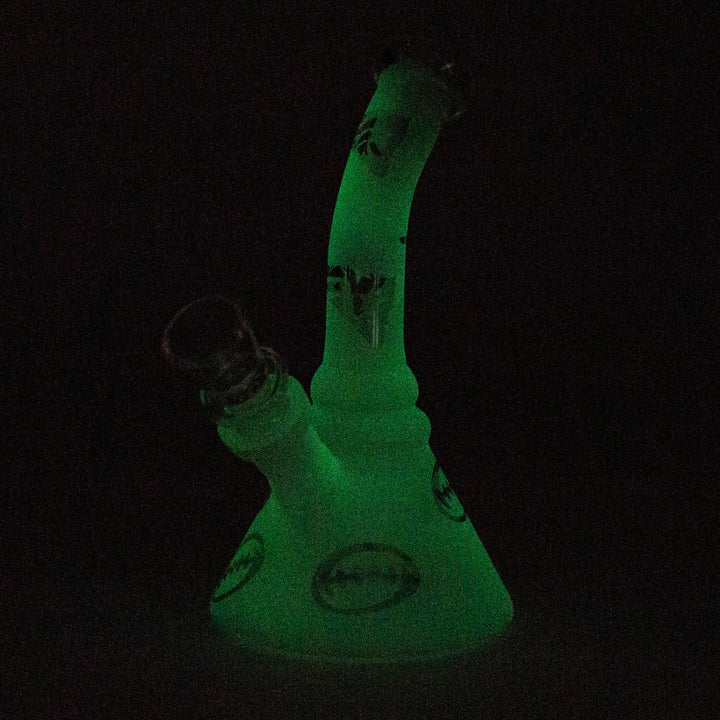 Glow in the dark glass bong 6"_1