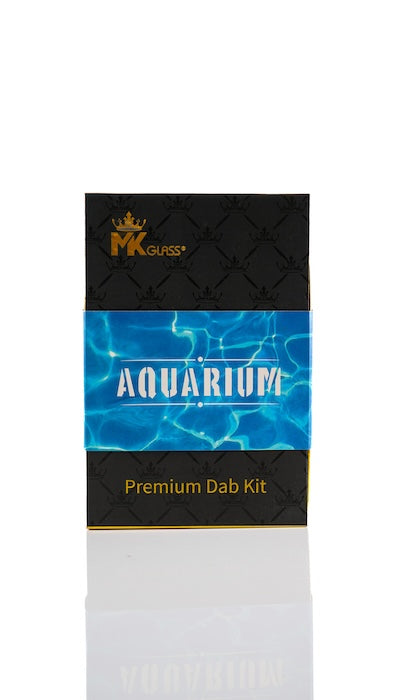 Aquarium Themed Glass Water Pipe with Perc