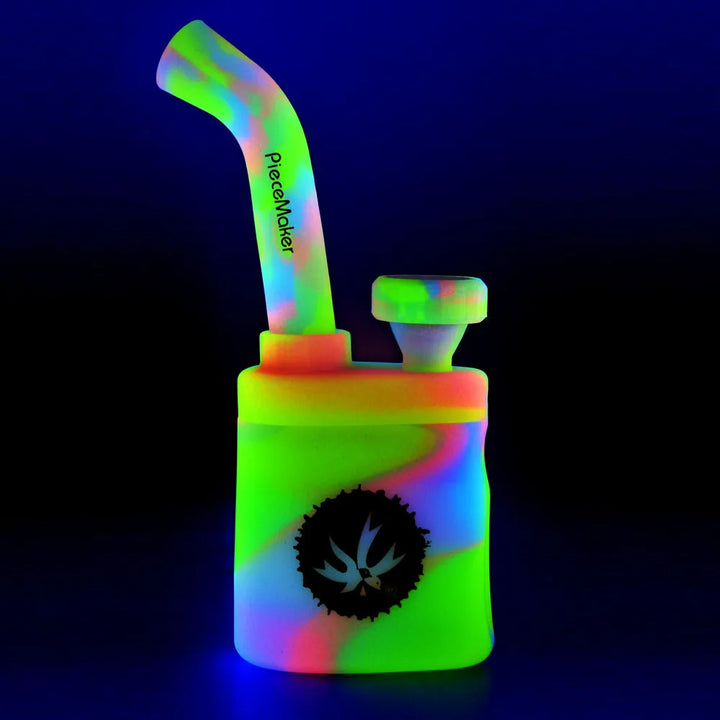 Klutch 7" Collapsible Silicone Water Pipe