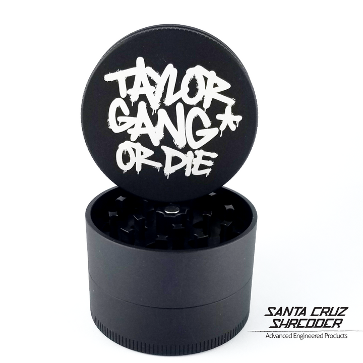 Santa Cruz Shredder Medium 3-Piece Dry Herb Grinder