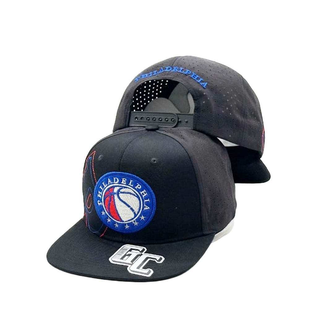 Classic Black Snapback Hat for Daily Wear