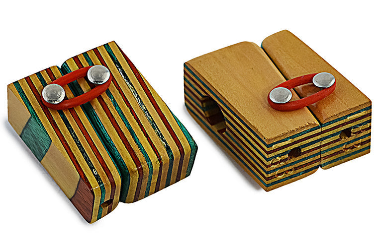 Compact Foldable Laminated Wood Dry Herb Pipe