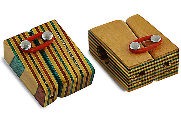 Compact Foldable Laminated Wood Dry Herb Pipe