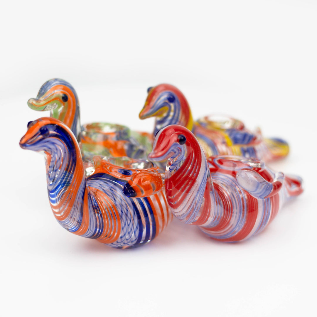 Duck glass hand pipe 5"_0