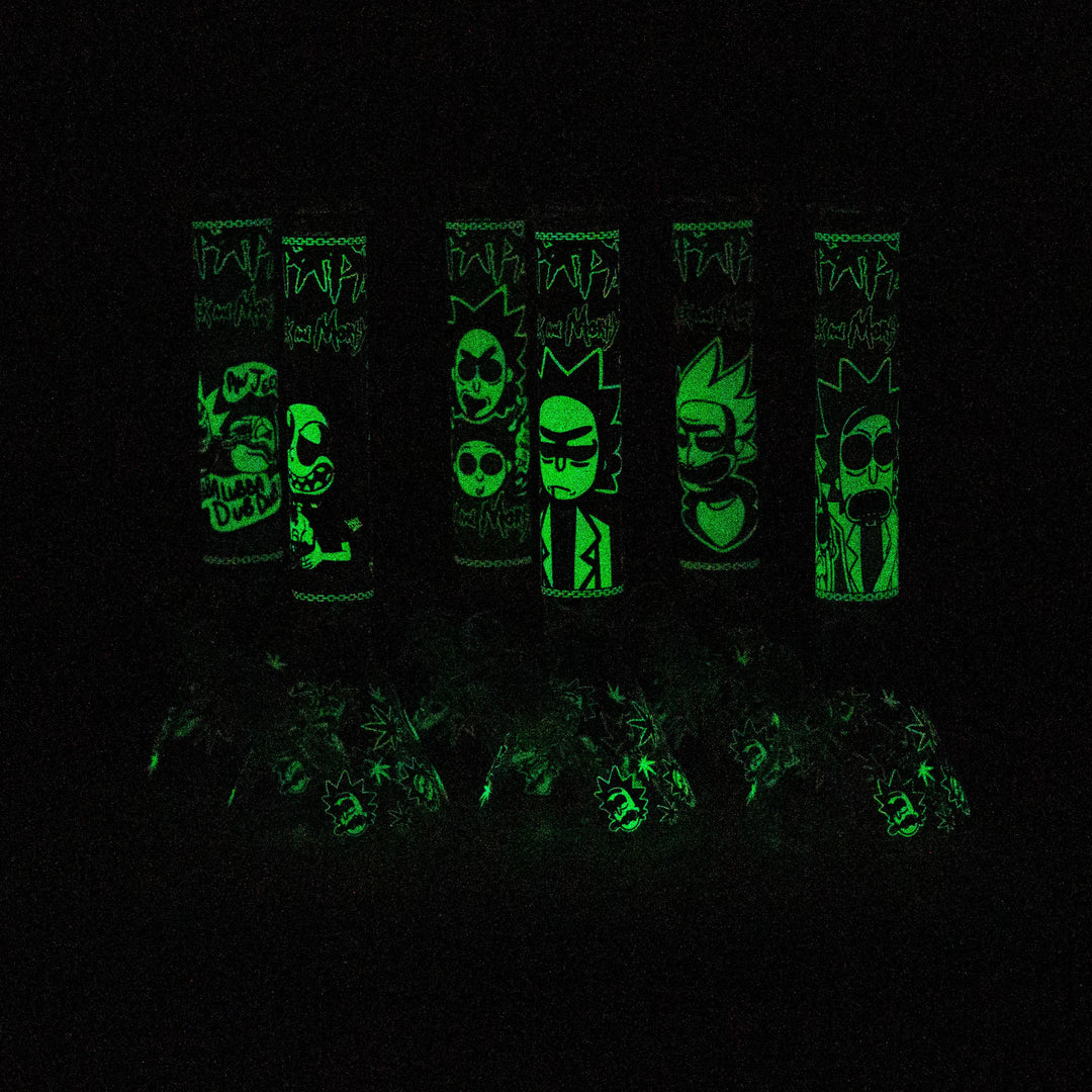 RM Cartoon glass water pipes Glow in the dark 12"_0