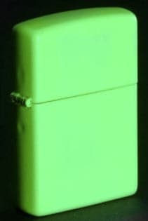 Zippo classic glow in the dark_1