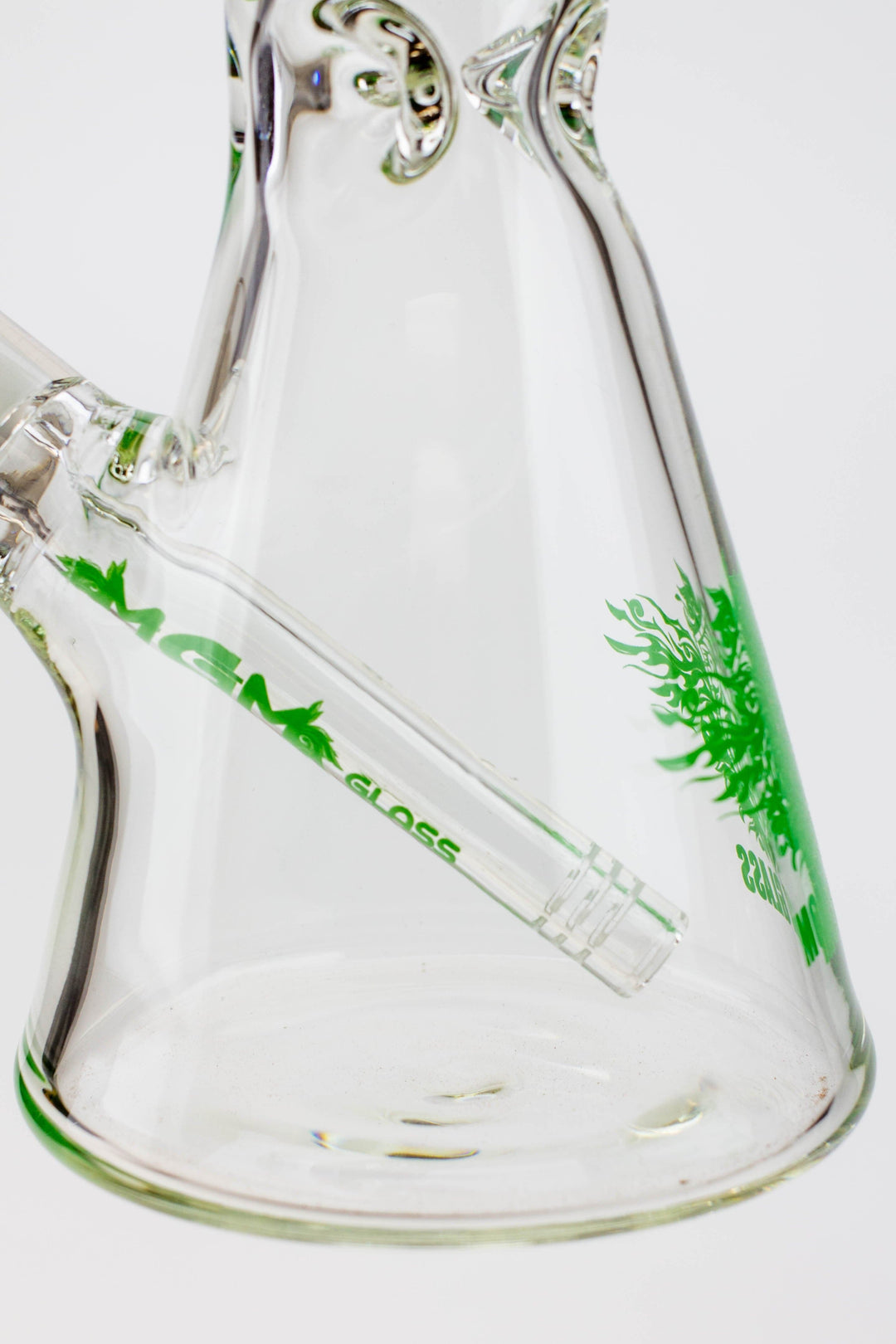 Mgm glass beaker glass water pipes_1
