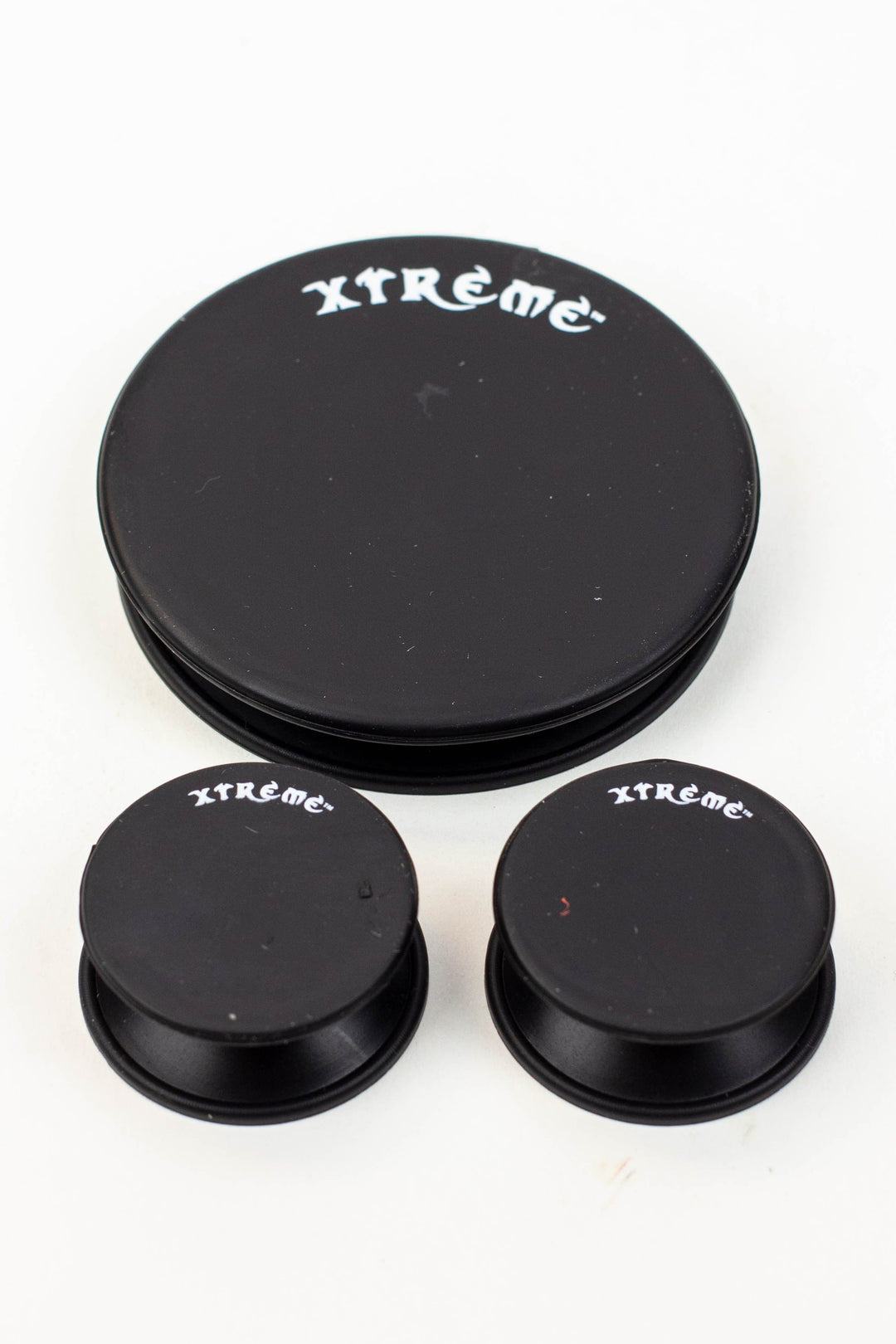 Xtreme caps universal caps for cleaning, storage, and odour proofing glass water pipes rigs and more_0